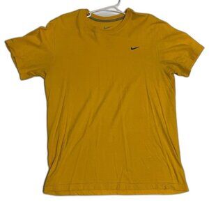 Nike Yellow T-Shirt for Men